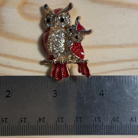 Red Enamel Clear Inlaid Rhinestone Owl Brooch Pin - Picture 4 of 4